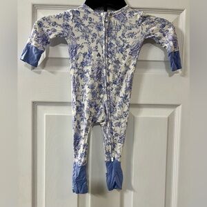 Posh Peanut Periwinkle and White Bamboo Fairytale Romper 6-9 Months